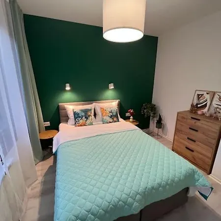 Cite Jardin Apart @ 2 Bedroom Apartment Sofia
